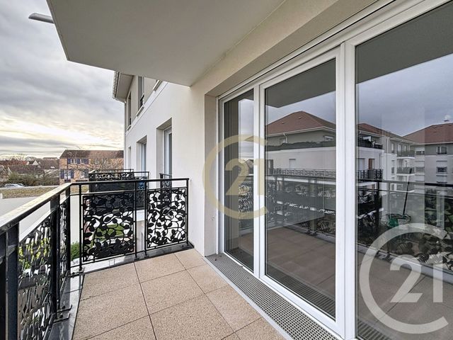 Appartement F2 à louer - 2 pièces - 40 m2 - Jouy Le Moutier - 95 - ILE-DE-FRANCE