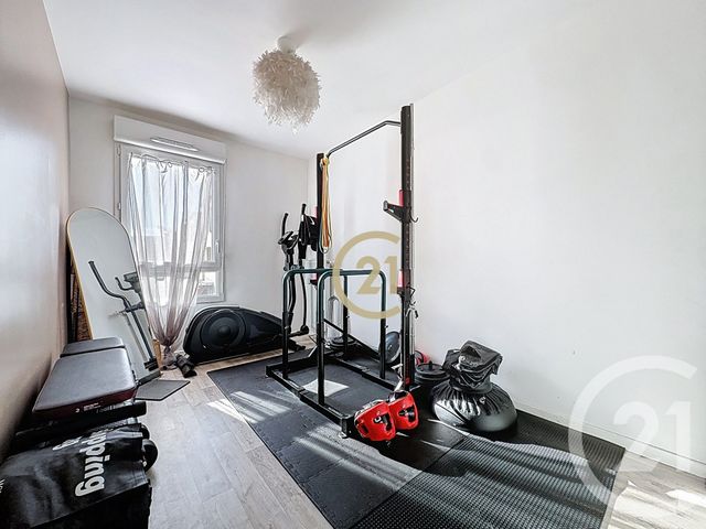 Appartement &agrave; vendre - 4 pi&egrave;ces - 83,72 m2 - Jouy Le Moutier - 95 - ILE-DE-FRANCE