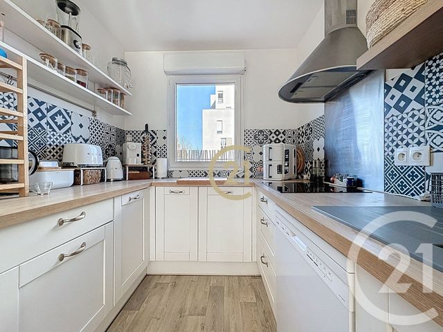 Appartement &agrave; vendre - 4 pi&egrave;ces - 83,72 m2 - Jouy Le Moutier - 95 - ILE-DE-FRANCE