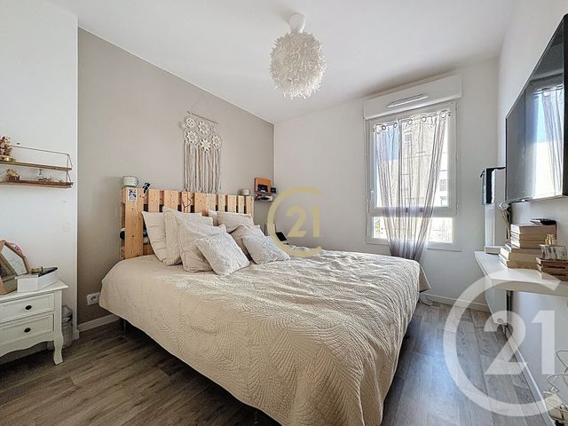 Appartement &agrave; vendre - 4 pi&egrave;ces - 83,72 m2 - Jouy Le Moutier - 95 - ILE-DE-FRANCE