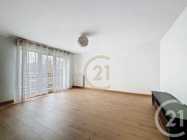 Appartement F2 &agrave; louer - 2 pi&egrave;ces - 48,92 m2 - Jouy Le Moutier - 95 - ILE-DE-FRANCE