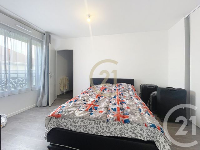 Appartement F2 &agrave; louer - 2 pi&egrave;ces - 40 m2 - Jouy Le Moutier - 95 - ILE-DE-FRANCE