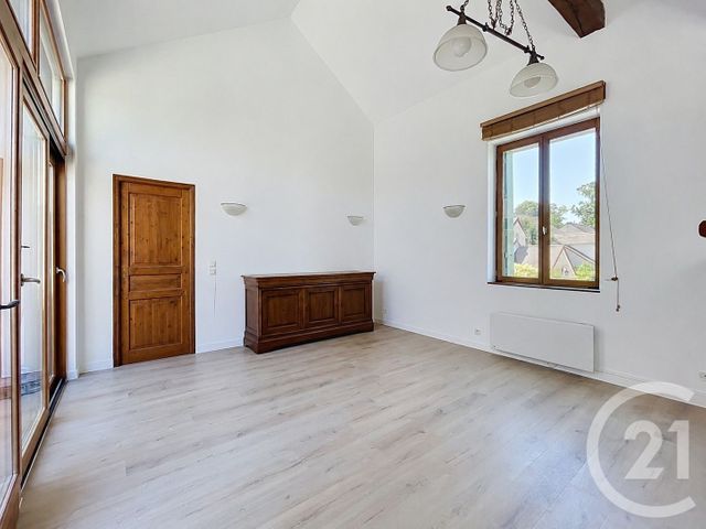Appartement F4 &agrave; louer - 4 pi&egrave;ces - 72,86 m2 - Neuville Sur Oise - 95 - ILE-DE-FRANCE
