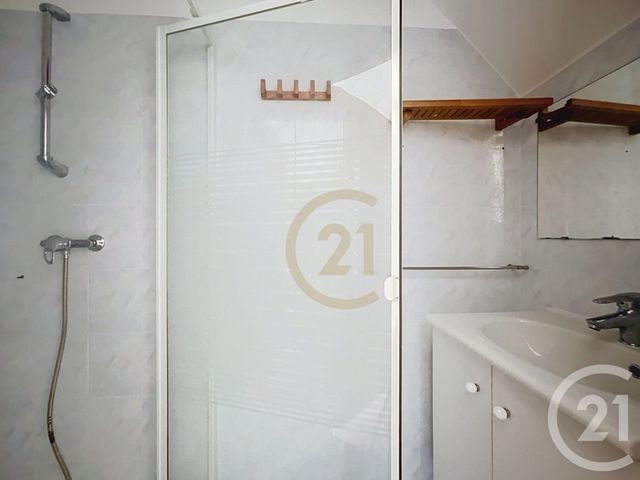 Appartement F4 &agrave; louer - 4 pi&egrave;ces - 72,86 m2 - Neuville Sur Oise - 95 - ILE-DE-FRANCE