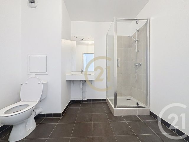 Appartement F2 &agrave; louer - 2 pi&egrave;ces - 37,70 m2 - Jouy Le Moutier - 95 - ILE-DE-FRANCE