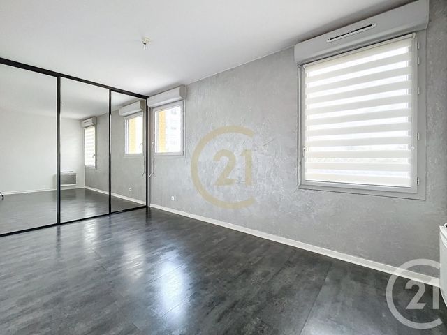 Appartement F4 &agrave; louer - 3 pi&egrave;ces - 83,60 m2 - Cergy - 95 - ILE-DE-FRANCE