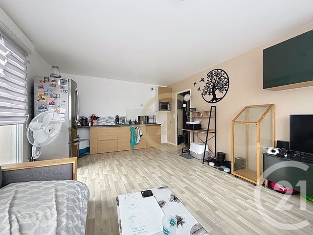 Appartement F3 &agrave; louer - 3 pi&egrave;ces - 61,05 m2 - Jouy Le Moutier - 95 - ILE-DE-FRANCE