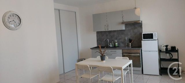 Appartement F1 &agrave; louer - 1 pi&egrave;ce - 31 m2 - Narbonne - 11 - LANGUEDOC-ROUSSILLON