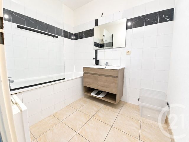 Appartement &agrave; louer - 3 pi&egrave;ces - 62,26 m2 - Narbonne - 11 - LANGUEDOC-ROUSSILLON