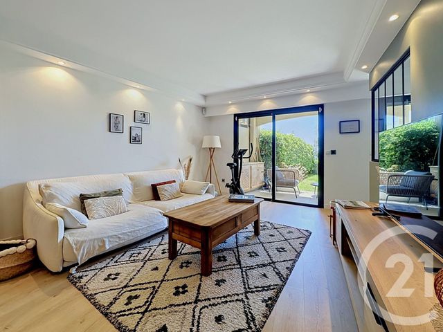 Appartement &agrave; vendre - 5 pi&egrave;ces - 115 m2 - Mougins - 06 - PROVENCE-ALPES-COTE-D-AZUR