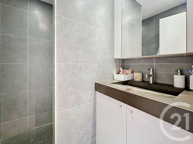 Appartement &agrave; vendre - 5 pi&egrave;ces - 115 m2 - Mougins - 06 - PROVENCE-ALPES-COTE-D-AZUR