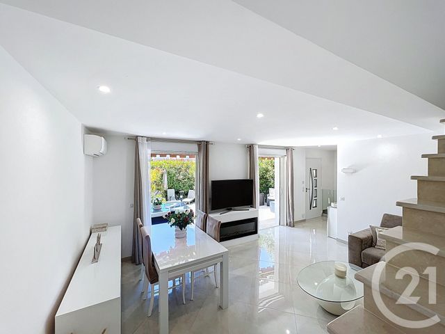 Maison à vendre - 4 pièces - 113,75 m2 - Cannes - 06 - PROVENCE-ALPES-COTE-D-AZUR