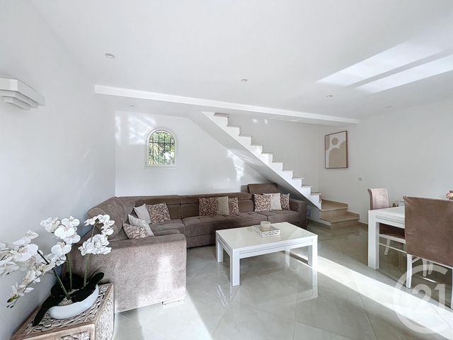 Maison à vendre - 4 pièces - 113,75 m2 - Cannes - 06 - PROVENCE-ALPES-COTE-D-AZUR
