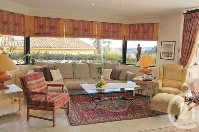 Appartement à vendre - 4 pièces - 132 m2 - Mougins - 06 - PROVENCE-ALPES-COTE-D-AZUR