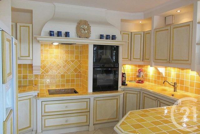 Appartement à vendre - 4 pièces - 132 m2 - Mougins - 06 - PROVENCE-ALPES-COTE-D-AZUR