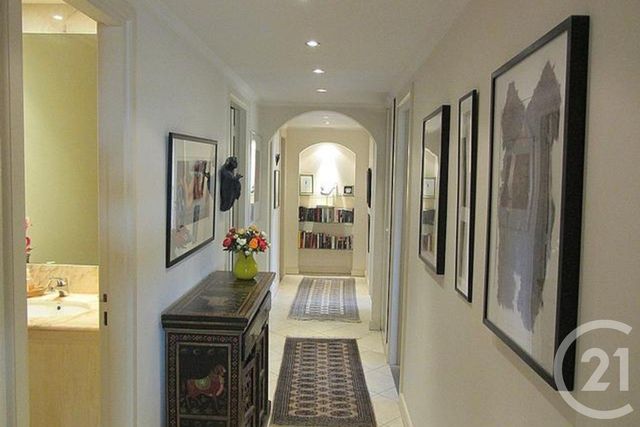 Appartement à vendre - 4 pièces - 132 m2 - Mougins - 06 - PROVENCE-ALPES-COTE-D-AZUR