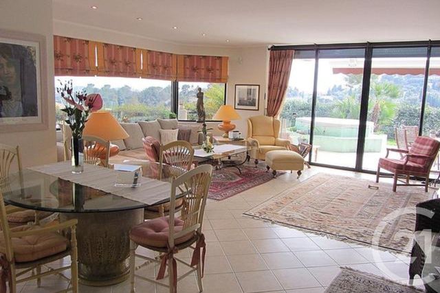 Appartement à vendre - 4 pièces - 132 m2 - Mougins - 06 - PROVENCE-ALPES-COTE-D-AZUR
