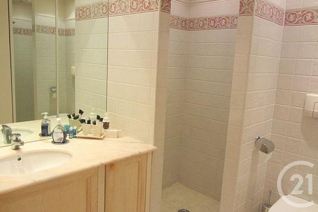 Appartement à vendre - 4 pièces - 132 m2 - Mougins - 06 - PROVENCE-ALPES-COTE-D-AZUR