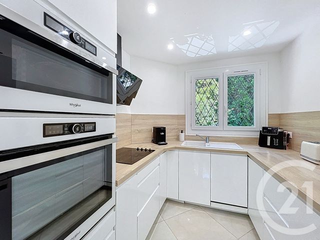 Appartement F4 à vendre - 4 pièces - 113,75 m2 - Cannes - 06 - PROVENCE-ALPES-COTE-D-AZUR