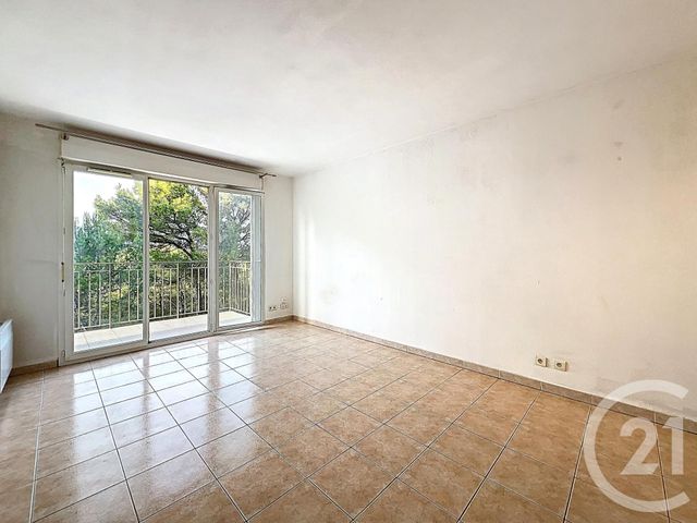 Appartement F2 à vendre - 2 pièces - 38 m2 - Mougins - 06 - PROVENCE-ALPES-COTE-D-AZUR