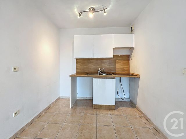 Appartement F2 à vendre - 2 pièces - 38 m2 - Mougins - 06 - PROVENCE-ALPES-COTE-D-AZUR