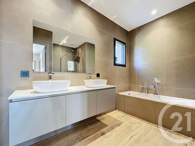 Maison &agrave; vendre - 4 pi&egrave;ces - 160 m2 - Mougins - 06 - PROVENCE-ALPES-COTE-D-AZUR