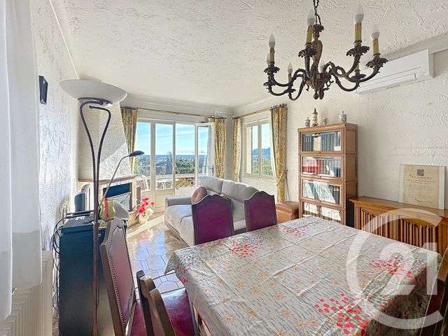 Maison &agrave; vendre - 5 pi&egrave;ces - 114,22 m2 - Cannes La Bocca - 06 - PROVENCE-ALPES-COTE-D-AZUR