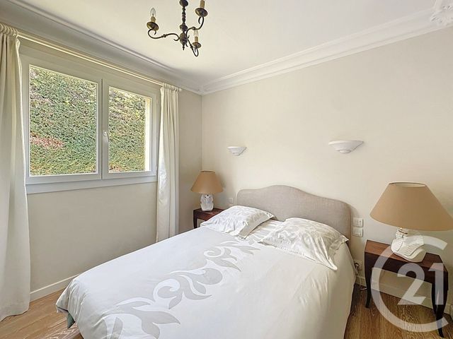 Maison &agrave; vendre - 4 pi&egrave;ces - 130 m2 - Antibes - 06 - PROVENCE-ALPES-COTE-D-AZUR