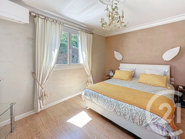 Maison &agrave; vendre - 4 pi&egrave;ces - 130 m2 - Antibes - 06 - PROVENCE-ALPES-COTE-D-AZUR