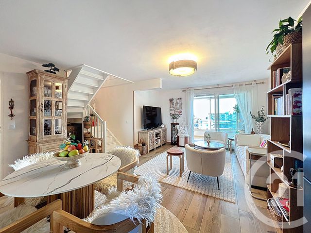 Appartement F4 &agrave; vendre - 4 pi&egrave;ces - 80,02 m2 - Le Golfe Juan - 06 - PROVENCE-ALPES-COTE-D-AZUR