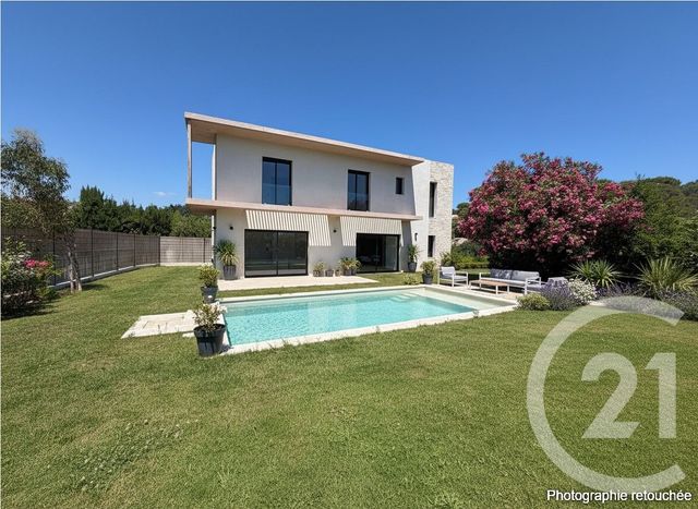 maison - MOUGINS - 06