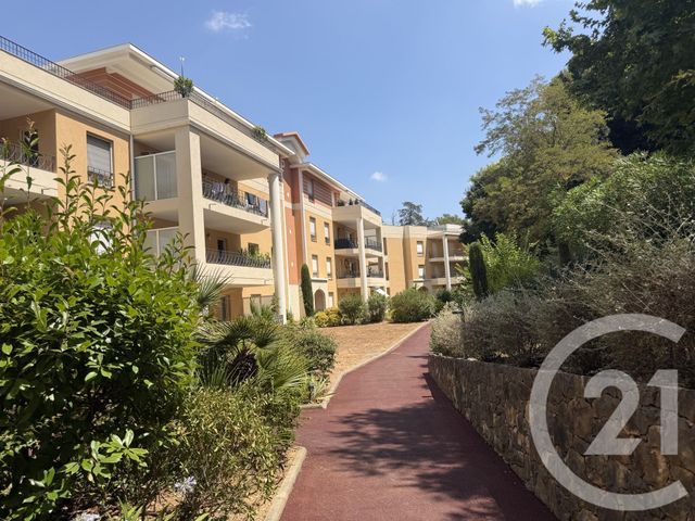 Appartement &agrave; vendre - 3 pi&egrave;ces - 73 m2 - Valbonne - 06 - PROVENCE-ALPES-COTE-D-AZUR