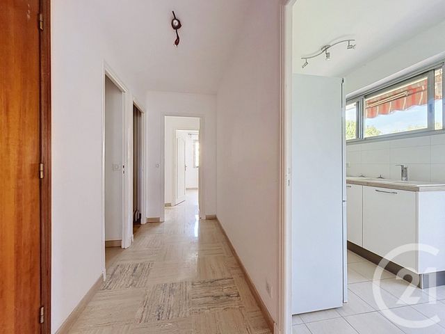 Appartement &agrave; vendre - 3 pi&egrave;ces - 62,70 m2 - Cannes La Bocca - 06 - PROVENCE-ALPES-COTE-D-AZUR