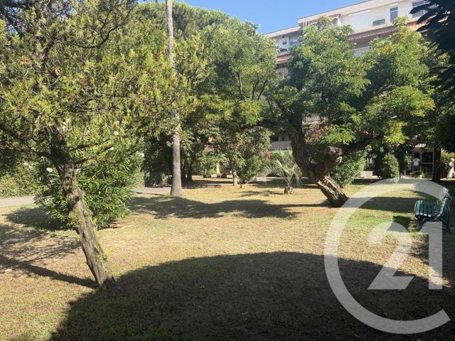 Appartement &agrave; vendre - 3 pi&egrave;ces - 62,70 m2 - Cannes La Bocca - 06 - PROVENCE-ALPES-COTE-D-AZUR