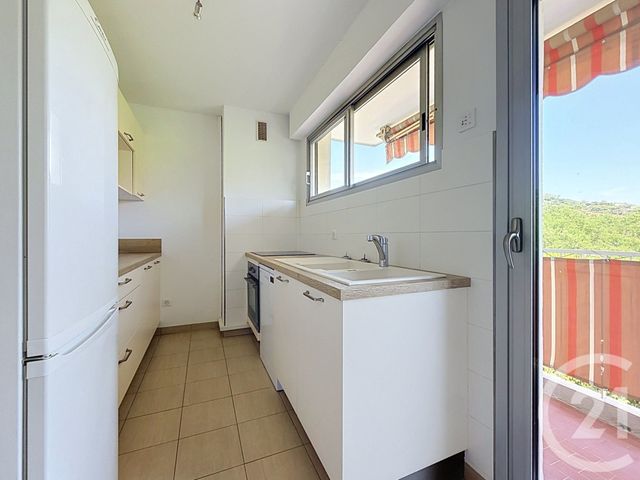 Appartement &agrave; vendre - 3 pi&egrave;ces - 62,70 m2 - Cannes La Bocca - 06 - PROVENCE-ALPES-COTE-D-AZUR
