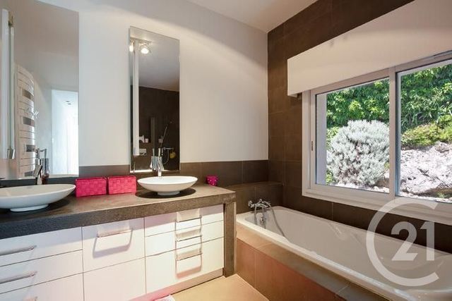 Maison &agrave; vendre - 6 pi&egrave;ces - 193 m2 - Mougins - 06 - PROVENCE-ALPES-COTE-D-AZUR