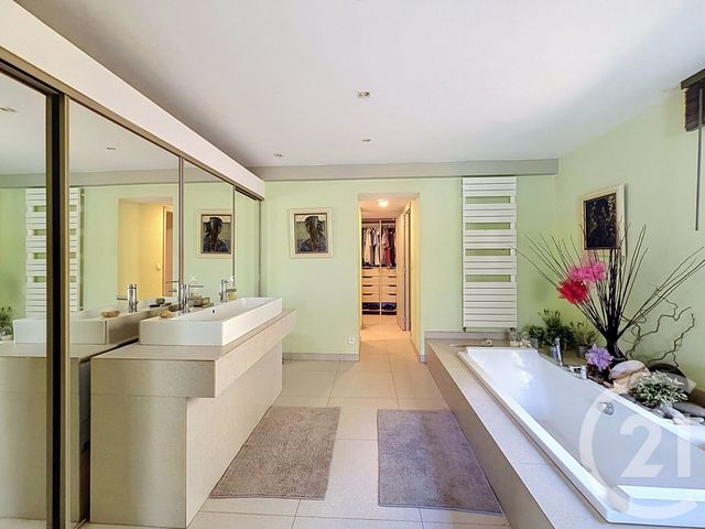 Maison &agrave; vendre - 6 pi&egrave;ces - 178 m2 - La Roquette Sur Siagne - 06 - PROVENCE-ALPES-COTE-D-AZUR