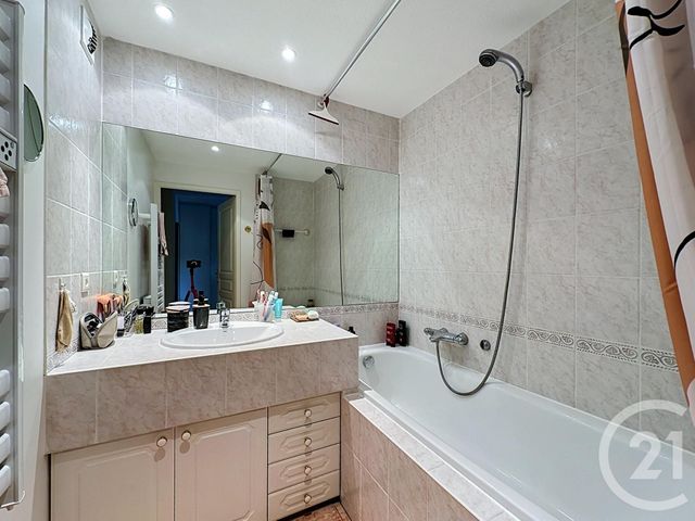 Appartement F3 &agrave; vendre - 3 pi&egrave;ces - 65 m2 - Mougins - 06 - PROVENCE-ALPES-COTE-D-AZUR