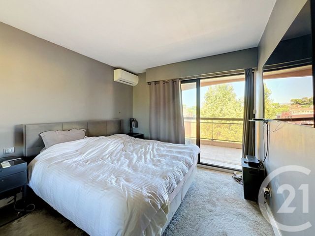 Appartement F4 &agrave; vendre - 4 pi&egrave;ces - 101,57 m2 - Mougins - 06 - PROVENCE-ALPES-COTE-D-AZUR