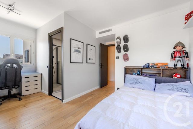 Maison &agrave; vendre - 5 pi&egrave;ces - 183 m2 - Mougins - 06 - PROVENCE-ALPES-COTE-D-AZUR