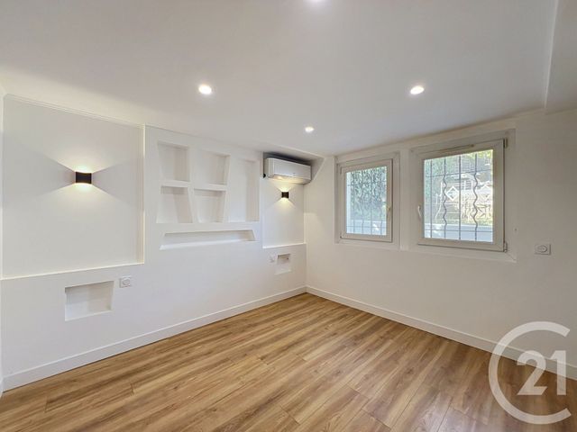 Maison &agrave; vendre - 6 pi&egrave;ces - 147,49 m2 - Mandelieu La Napoule - 06 - PROVENCE-ALPES-COTE-D-AZUR