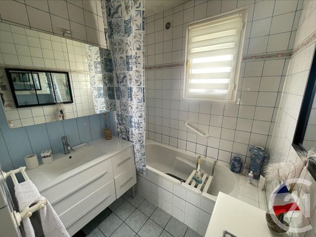 Maison à vendre - 7 pièces - 115,83 m2 - Parthenay - 79 - POITOU-CHARENTES