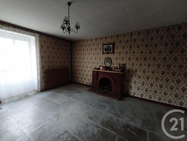 Maison à vendre - 7 pièces - 163,45 m2 - Oroux - 79 - POITOU-CHARENTES