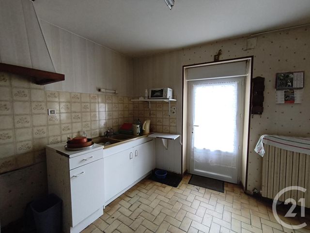 Maison à vendre - 7 pièces - 163,45 m2 - Oroux - 79 - POITOU-CHARENTES