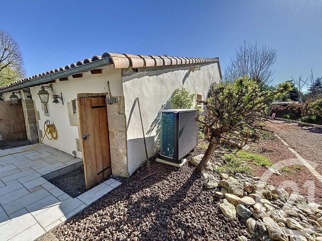 Maison à vendre - 10 pièces - 181,98 m2 - Azay Le Brule - 79 - POITOU-CHARENTES