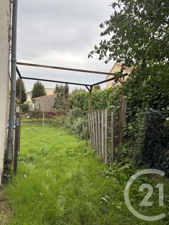 Maison à vendre - 7 pièces - 79,30 m2 - Parthenay - 79 - POITOU-CHARENTES