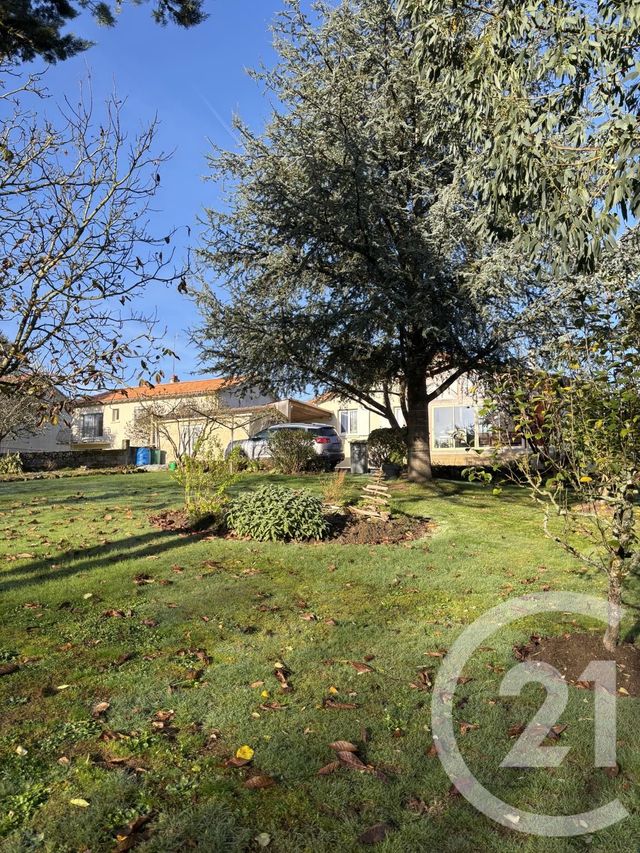 Maison &agrave; vendre - 7 pi&egrave;ces - 114,71 m2 - St Aubin Le Cloud - 79 - POITOU-CHARENTES
