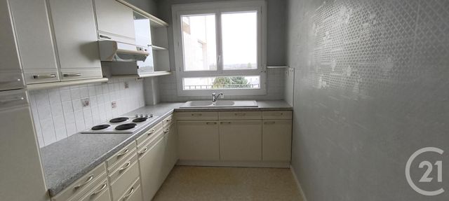 Appartement F3 &agrave; louer - 4 pi&egrave;ces - 69,97 m2 - Parthenay - 79 - POITOU-CHARENTES