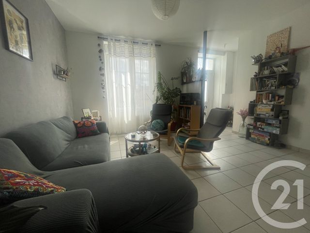 Maison &agrave; vendre - 4 pi&egrave;ces - 84,21 m2 - Parthenay - 79 - POITOU-CHARENTES