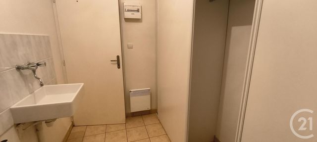 Maison &agrave; louer - 3 pi&egrave;ces - 89,20 m2 - St Pardoux - 79 - POITOU-CHARENTES